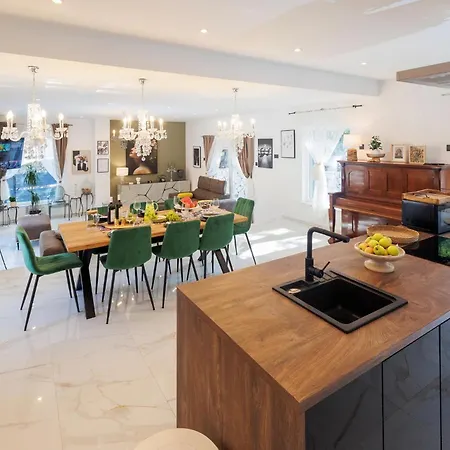 Stunning In With Kitchen Holiday home Zagvozd
